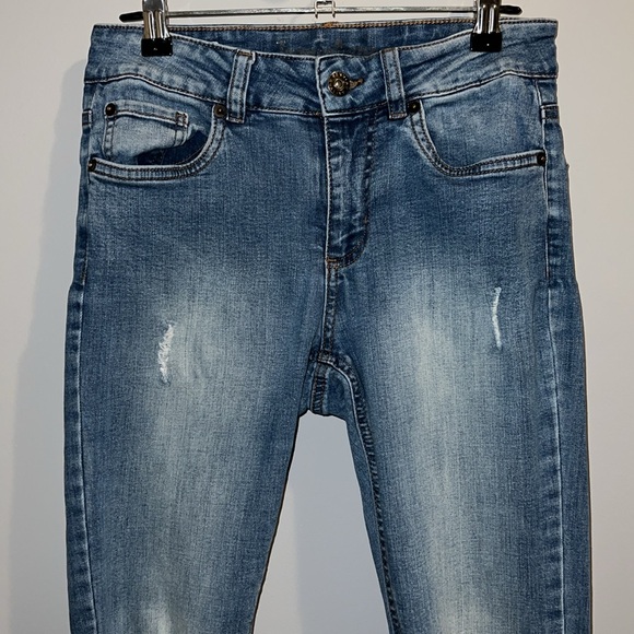 HIGH RISE SKINNY JEANS (4) - Picture 4 of 15